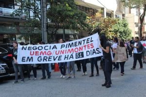 greve estaduais mg